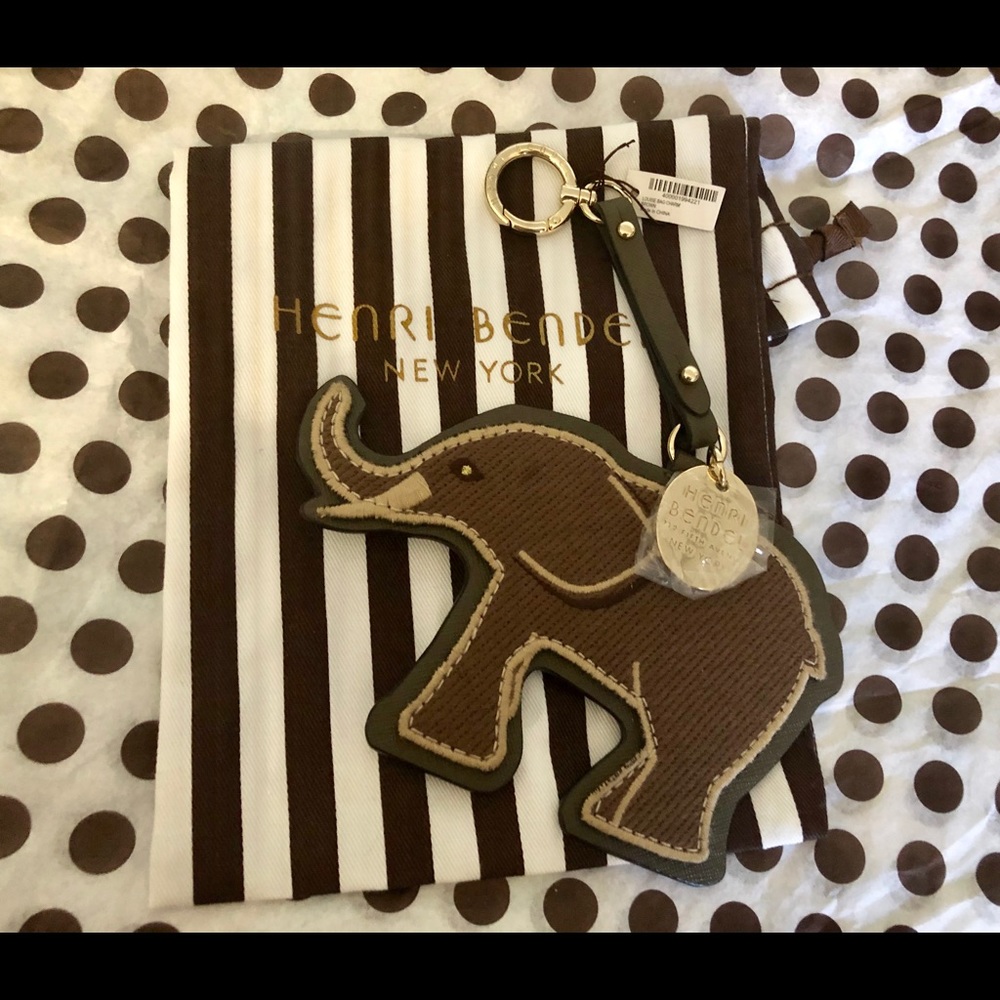 HENRI BENDEL LOUISE 🐘 BAG TAG